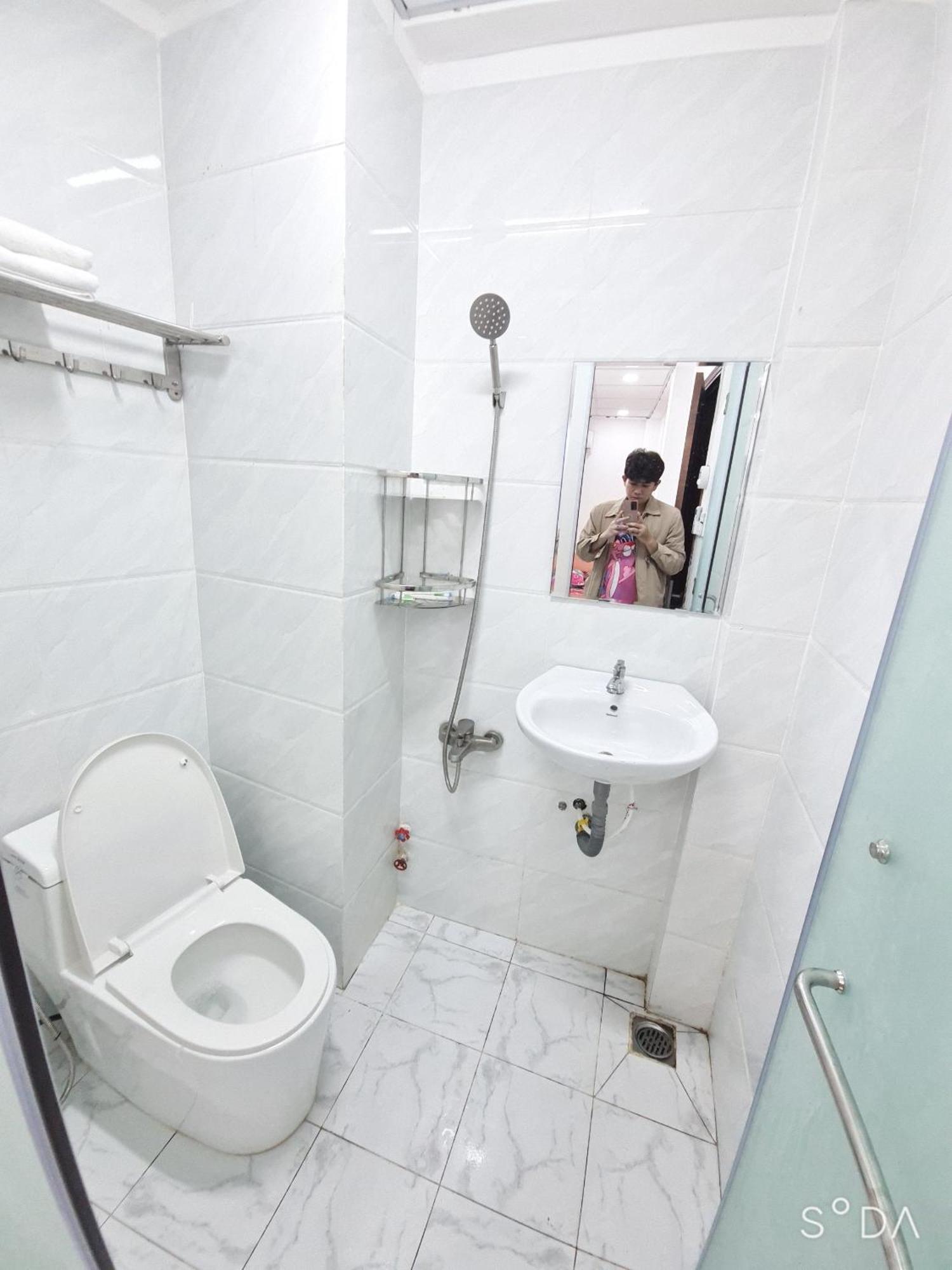 The Hidden Hogwarts - Nearly Bui Vien Walking Street Aparthotel Ho Chi Minh-stad Buitenkant foto